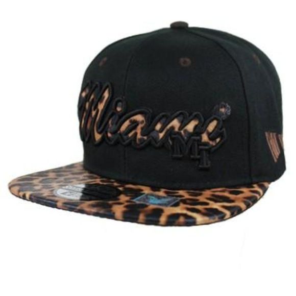 Other - NEW UNISEX MIAMI Leopard Snap Back Hat